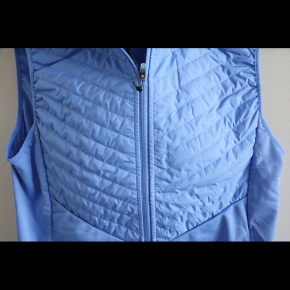 Nike Women's Essential Periwinkle Running Vest - Picture 7 of 8